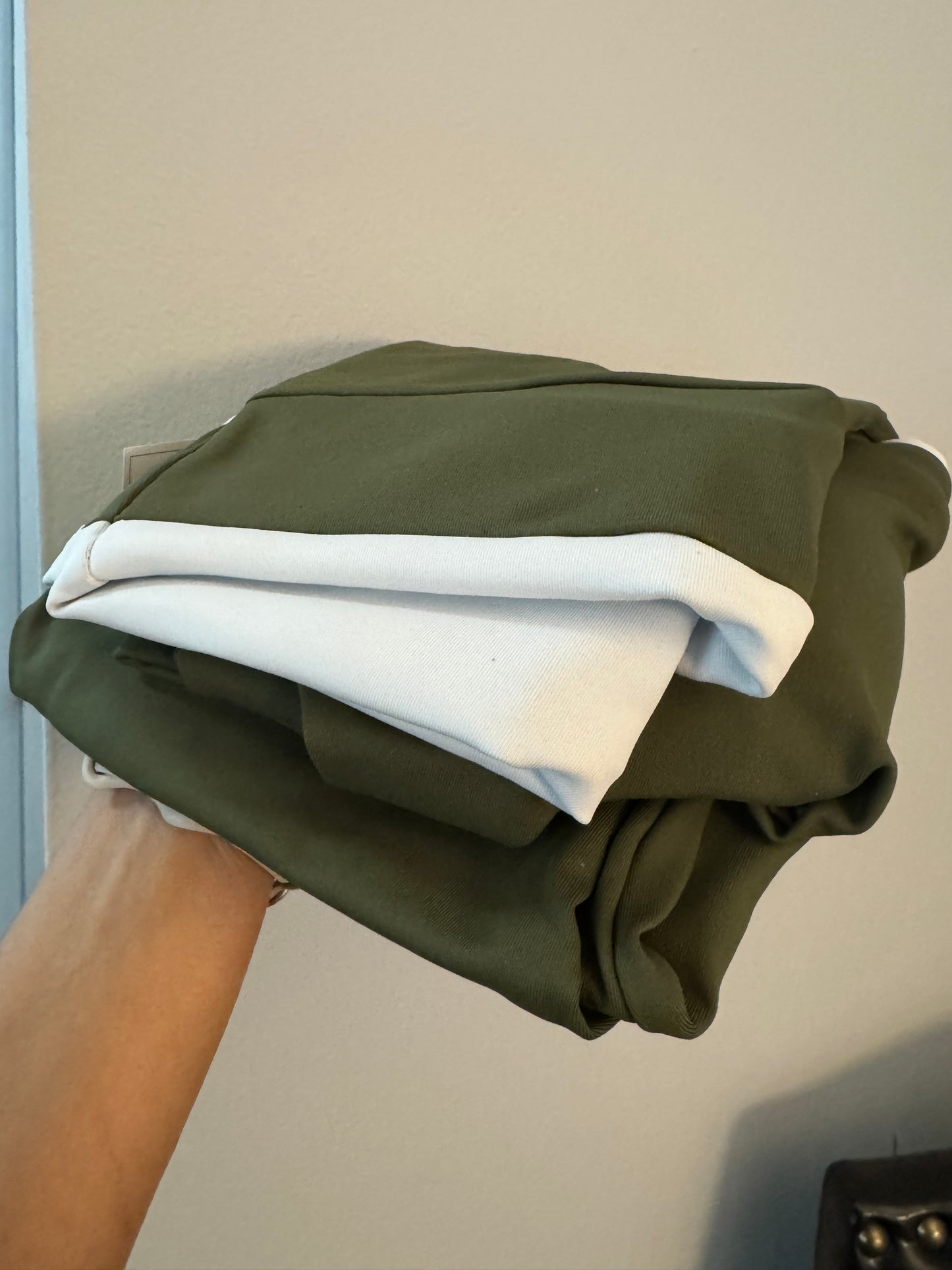 Poliamida Essential Set – Gray | Lavender | Guava | Mocha