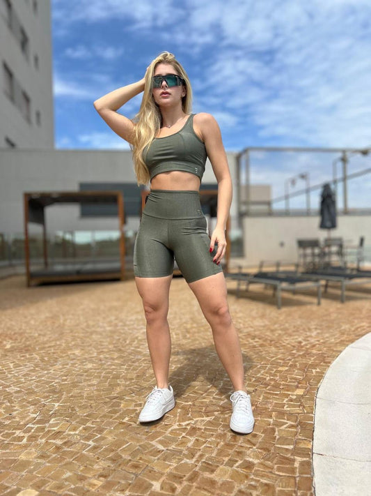 Set Short Green (tecido Caneladinho)